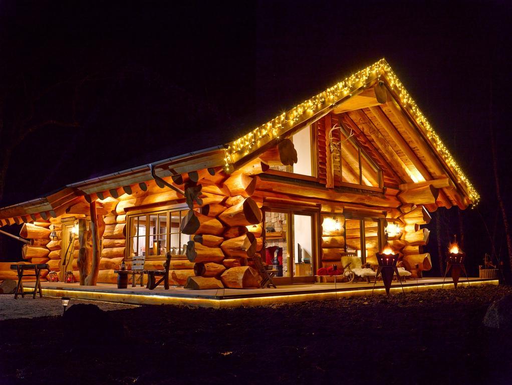 Caledonian Cabin Инвъргари Екстериор снимка