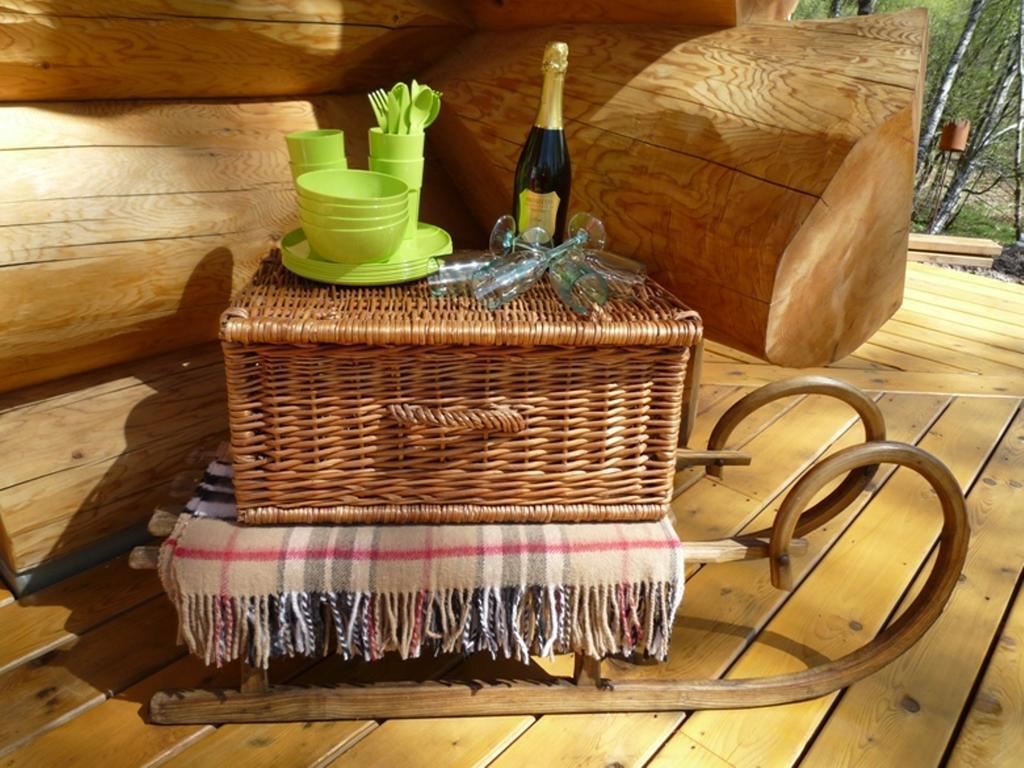 Caledonian Cabin Инвъргари Екстериор снимка